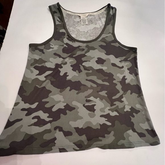 LUCKY BRAND  GREY AND GREEN TANK TOP CAMO STRETCH KNIT SLEEVELESS SHIRT - Picture 1 of 3